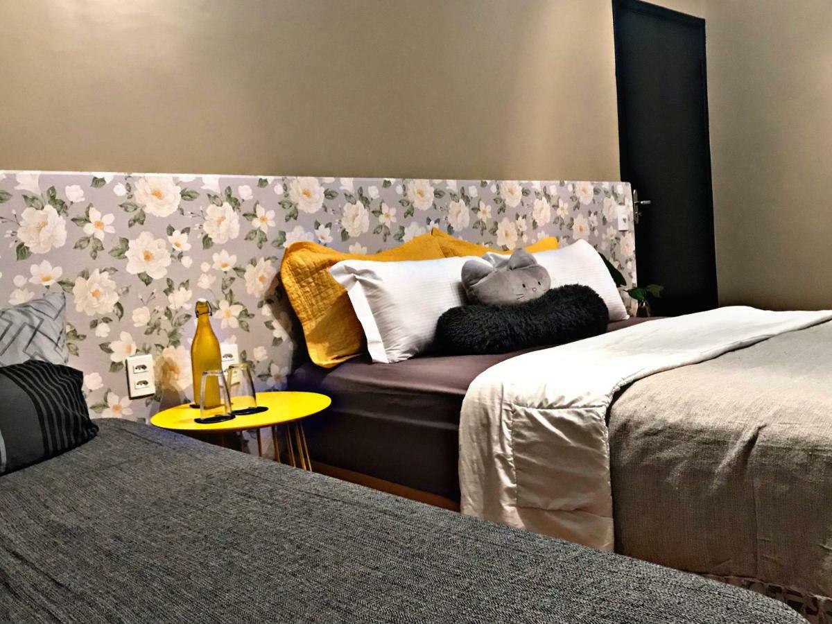 Pousada Casa Dos Gattos - Prox Ao Aeroporto Guarulhos Eksteriør bilde